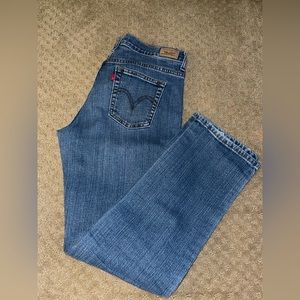 🌸Levi’s size 6 short 505 straight jeans